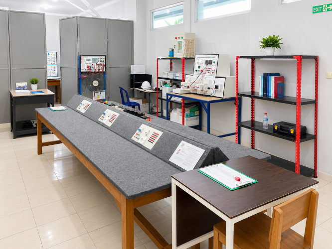 Laboratorium Teknik Listrik