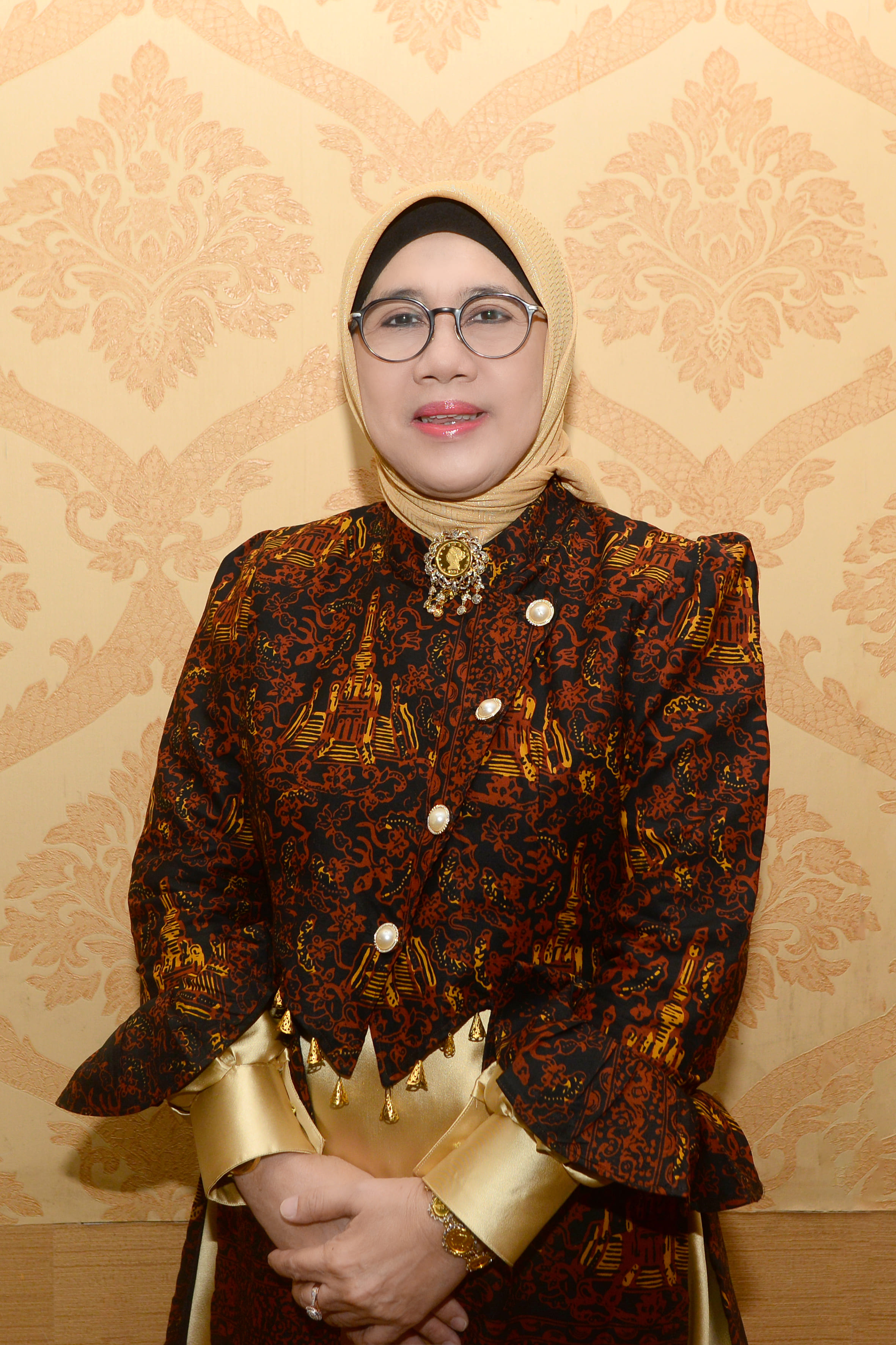 Ir. Hj. HILDA PORAWATI, MT